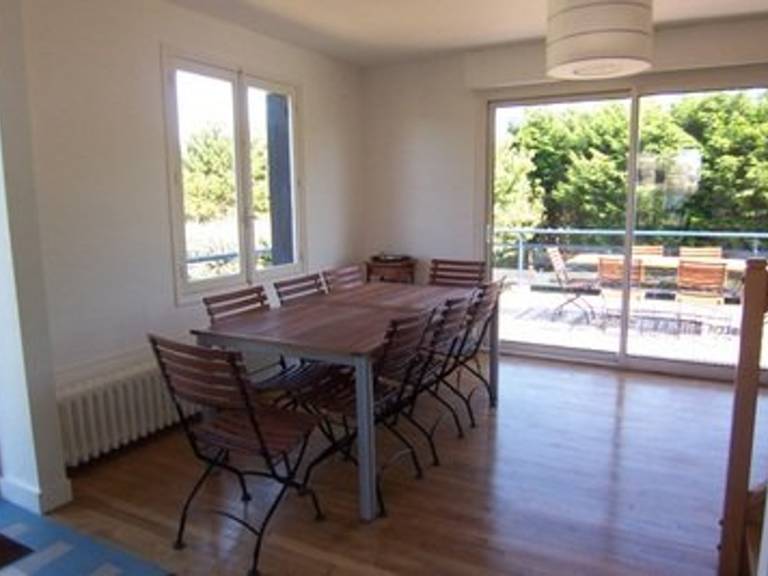 Vacation home with yard & barbecue — photo 3