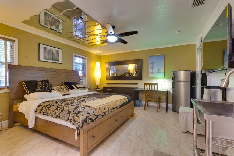 Fort Lauderdale Studio Near Beaches & Downtown