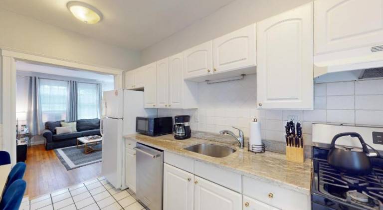 Apartment with 2 rooms for 6 persons — photo 2