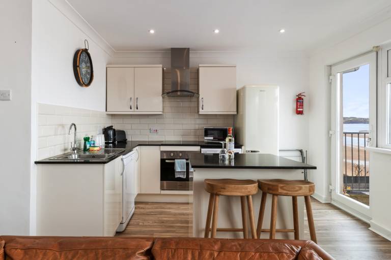 Apartment | Sea view — photo 4