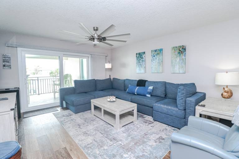 Island South 35 Ocean Views Updated 2 Bed 2 Bath