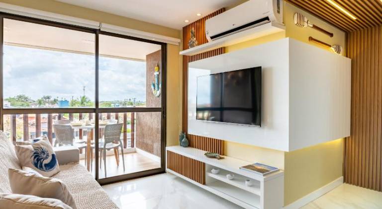 Apartment with pool — photo 2