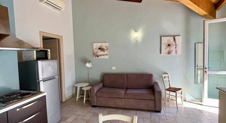 Rental apartment with pool in Manerba del Garda