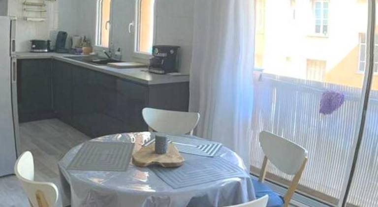 Apartment with 1 room for 4 persons — photo 4