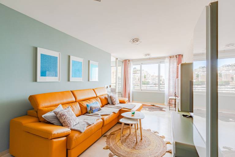 Rental apartment with patio & pool | Sea view — photo 5
