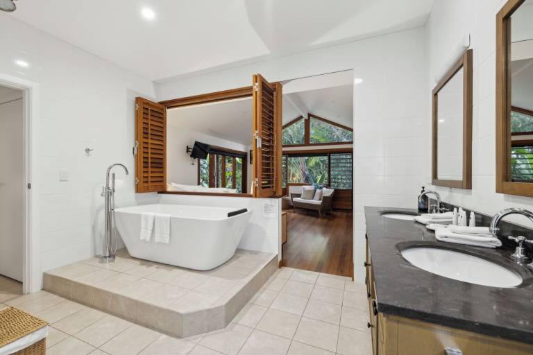 House  Sawtell