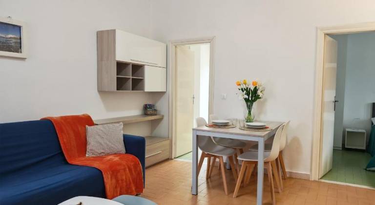 Holiday apartment with 3 rooms for 5 persons in Marciana Marina