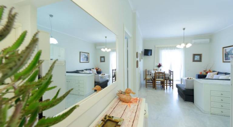 Charming holiday apartment with terrace & garden | Next to the beach | Dogs allowed — photo 4