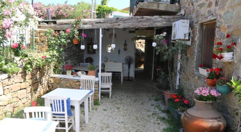 Son Vapur Otel in Gökçeada