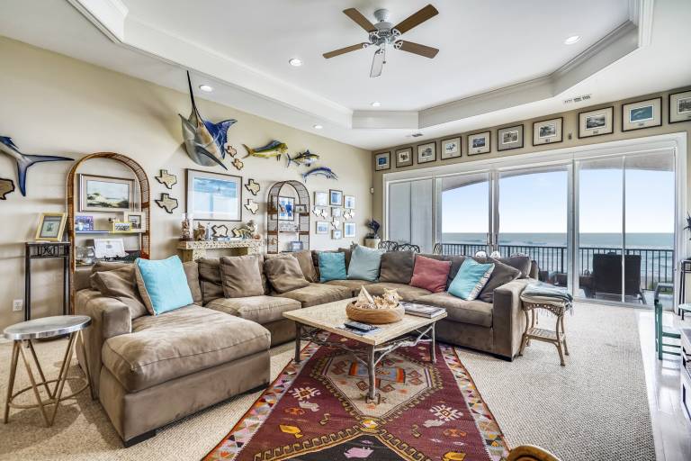 Incredible Views from Oceanfront 3 Bedroom Townhouse — photo 3
