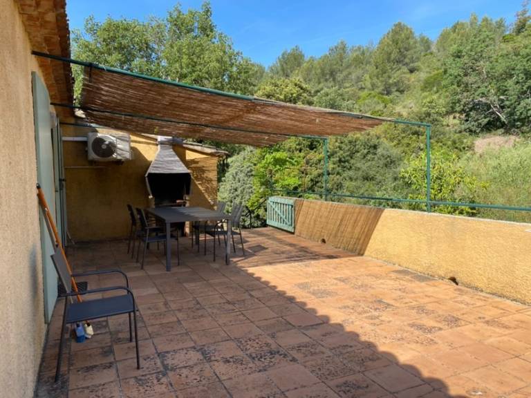 Gite with patio, garden & barbeque — photo 5