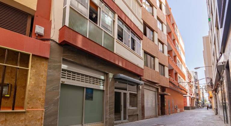 Apartment with patio | Near Castillo de la Luz — photo 5