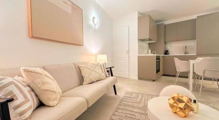 Fully equipped beautiful holiday apartment with terrace & private pool | Dogs allowed — photo 2