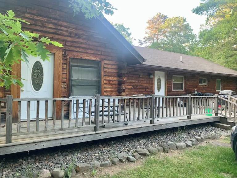 Cabin Phelps