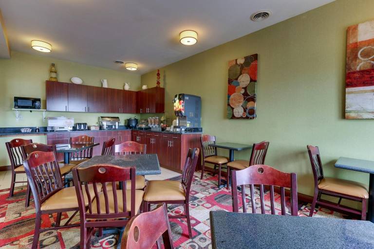 Red Roof Inn Springfield, OH — photo 5