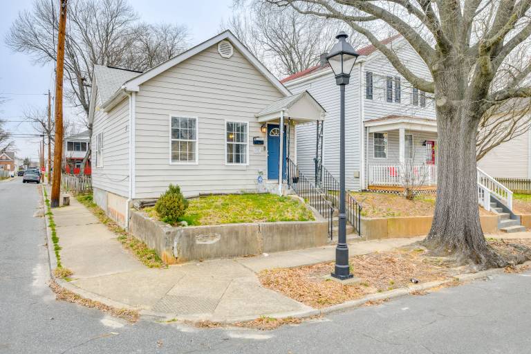 3 Mi to Dtwn: WFH-Friendly Richmond Retreat! — photo 3