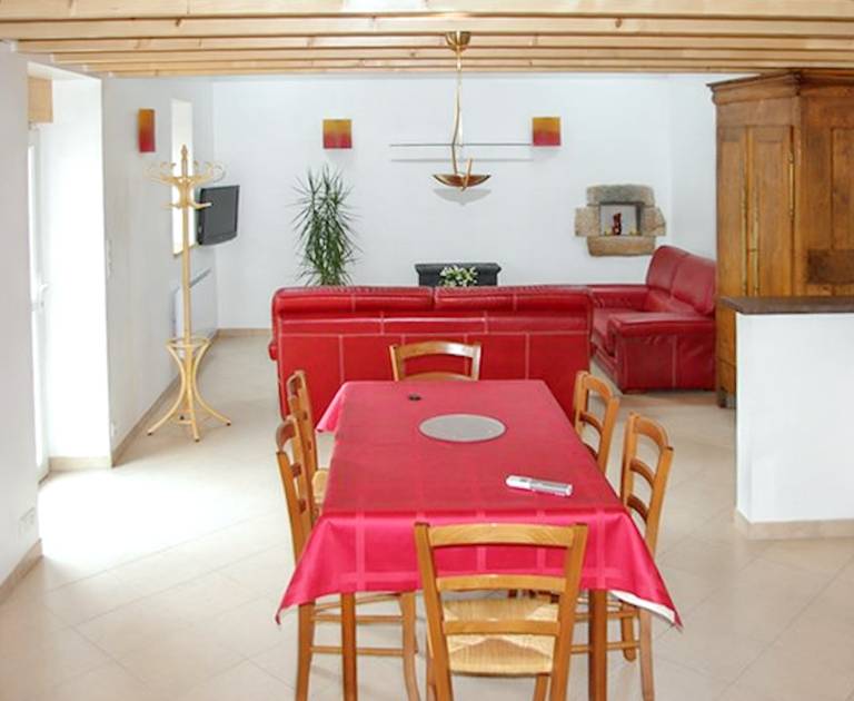 Fully equipped charming house with patio & grill | Garden view | Pet-friendly — photo 2