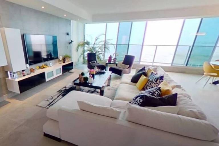 Condo Costa del Este