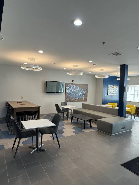 Microtel Inn & Suites by Wyndham Baton Rouge Airport — photo 4