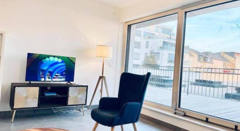 Lovely rental apartment with terrace | Pets are welcome — photo 2
