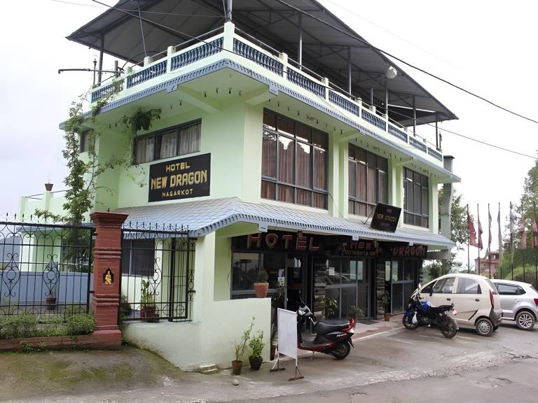Hotel New Dragon in Baluwapati Deupur