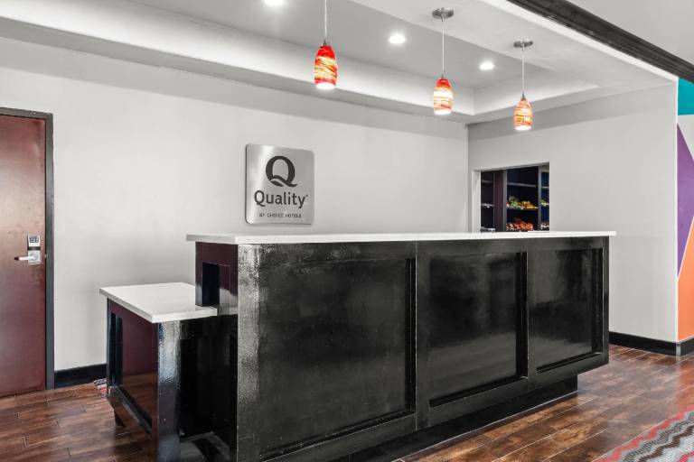 Quality Inn & Suites Pearsall — photo 4