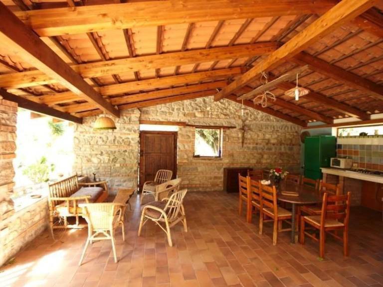 Vacation home with barbecue — photo 4