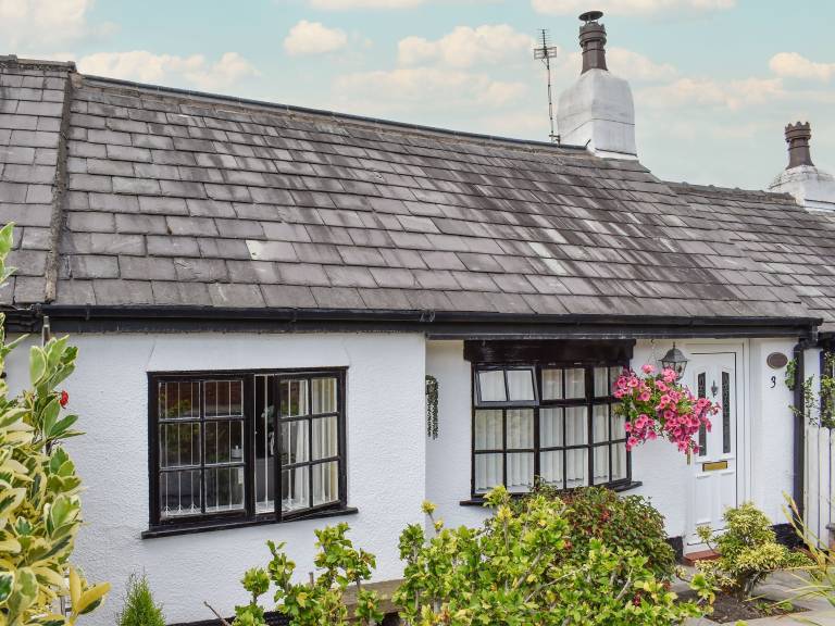 Cottage Southport