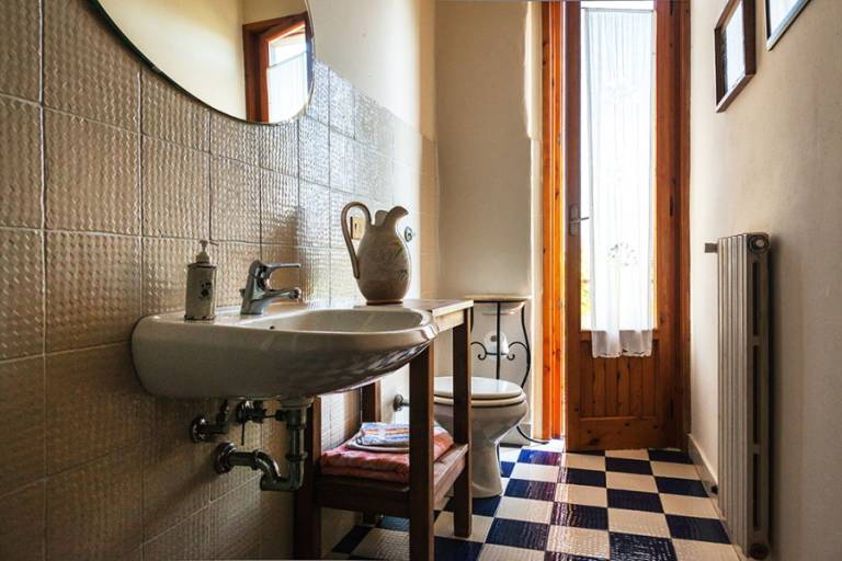 Podere la Casellina - un vero agriturismo familiare: Camera matrimoniale con colazione — photo 4