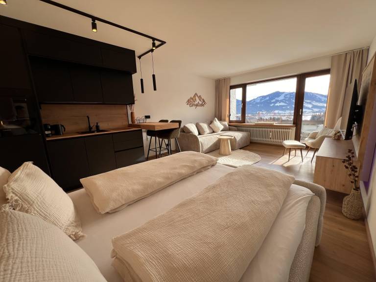 Appartement Fewo Dusche WC Bergseite