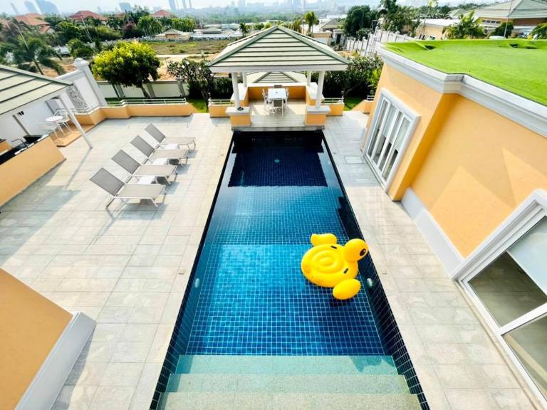 Amazing Sea View luxury 7BR Pool Villa with Sunset in Pattaya