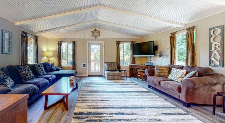 House | Beach nearby | Pets are welcome in Tillamook, OR
