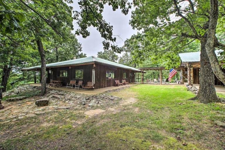 House  Low Gap Township