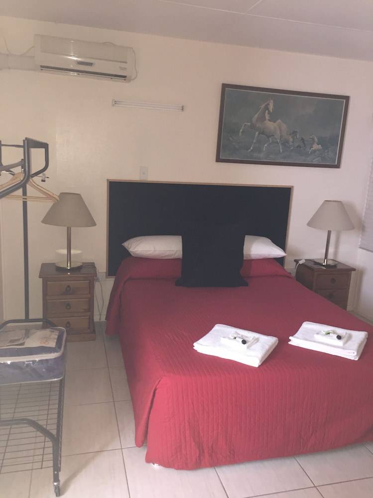 Motel  Maryborough