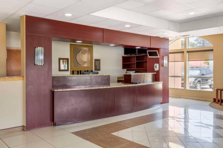 Comfort Inn & Suites Chesapeake - Portsmouth — photo 3