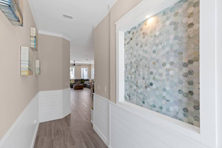 Child-friendly pleasant vacation home with pool | Beach nearby | Pets allowed — photo 2