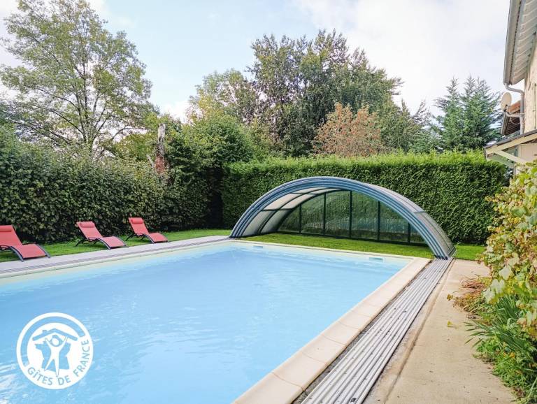 Gite with terrace, barbecue & private pool — photo 3