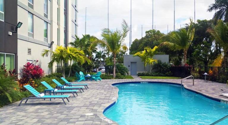 Home2 Suites by Hilton West Palm Beach Airport — photo 4