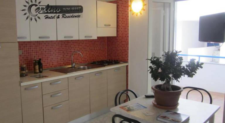Rental apartment with 1 room for 2 persons in Alezio