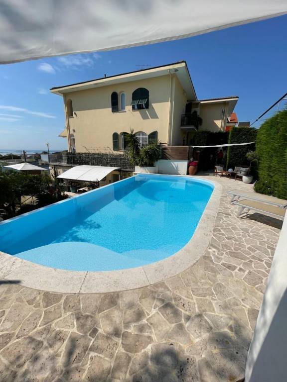 Appartamento Albisola Marina