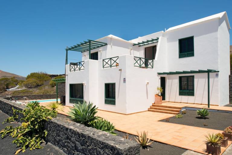 Villa  Tías