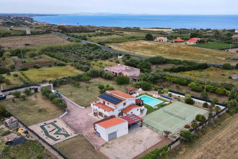 Villa Della Felicità with Private Pool, Wi-Fi and Air Conditioning — photo 2