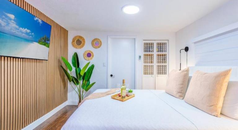 Beautiful apartment | Pets allowed in Miami, FL