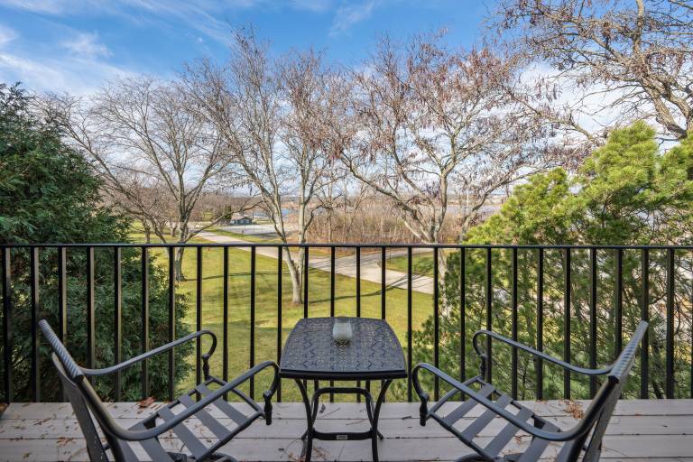 Condo Lake Geneva