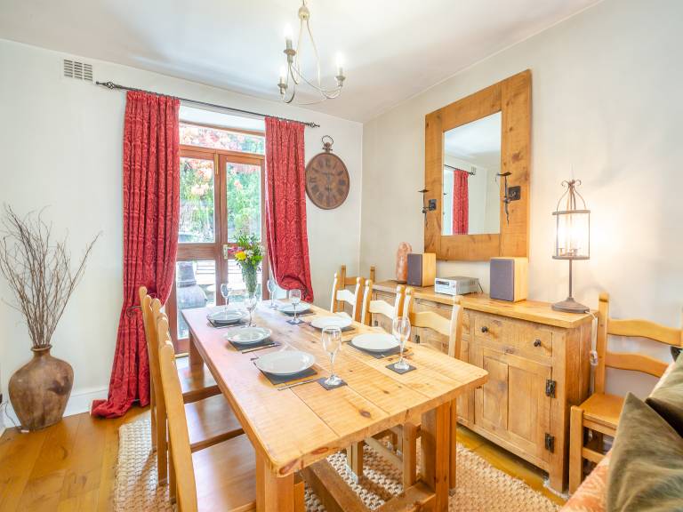 Children-friendly cottage with garden & terrace | River view | Pets allowed — photo 5