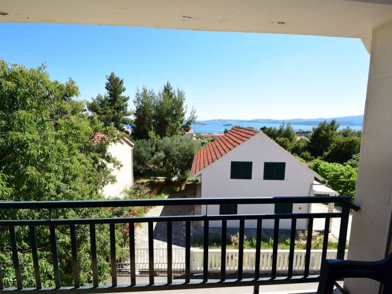 Lovely holiday apartment with patio, pool & sauna | Dogs allowed — photo 3
