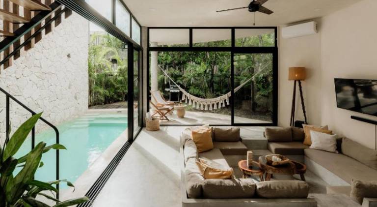 Villa with pool — photo 2