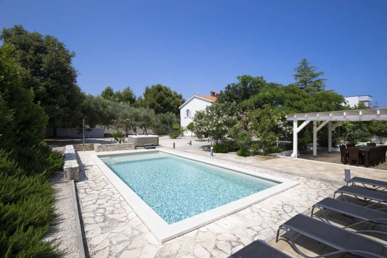 Ferienhaus in Ližnjan f&uuml;r max. 12 Personen