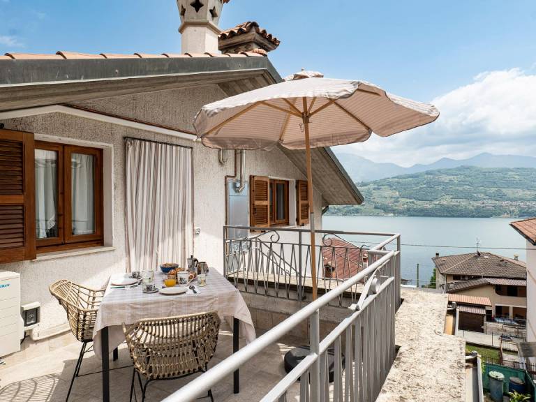 Ferienwohnung Adrara San Martino