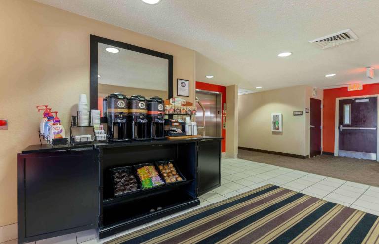 Extended Stay America Suites - Rockford - I-90 — photo 5